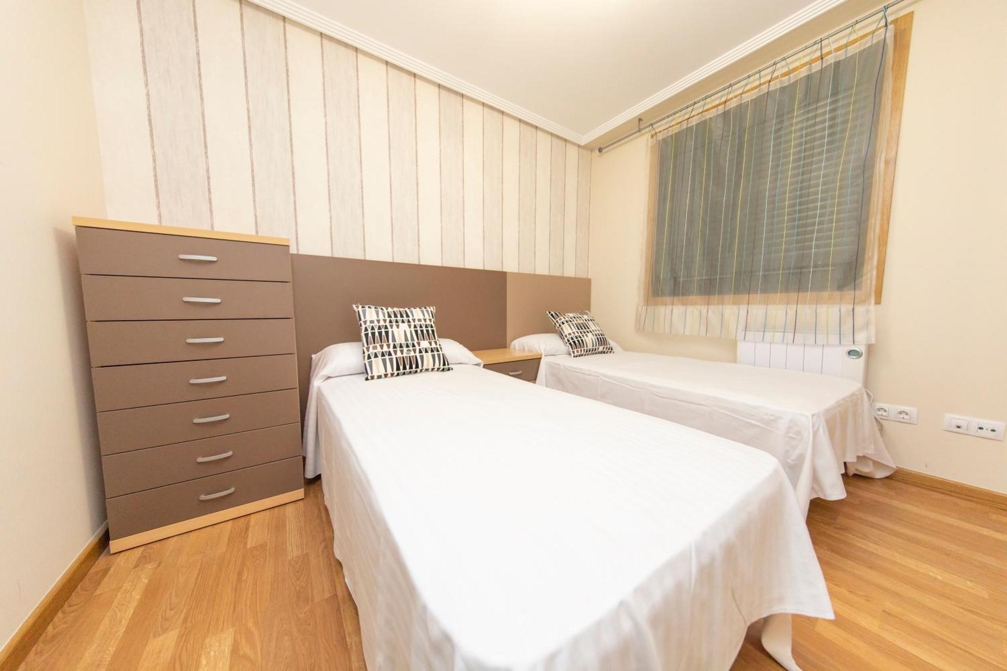 Apartagal-Urbanizacion Foz II Exteriör bild