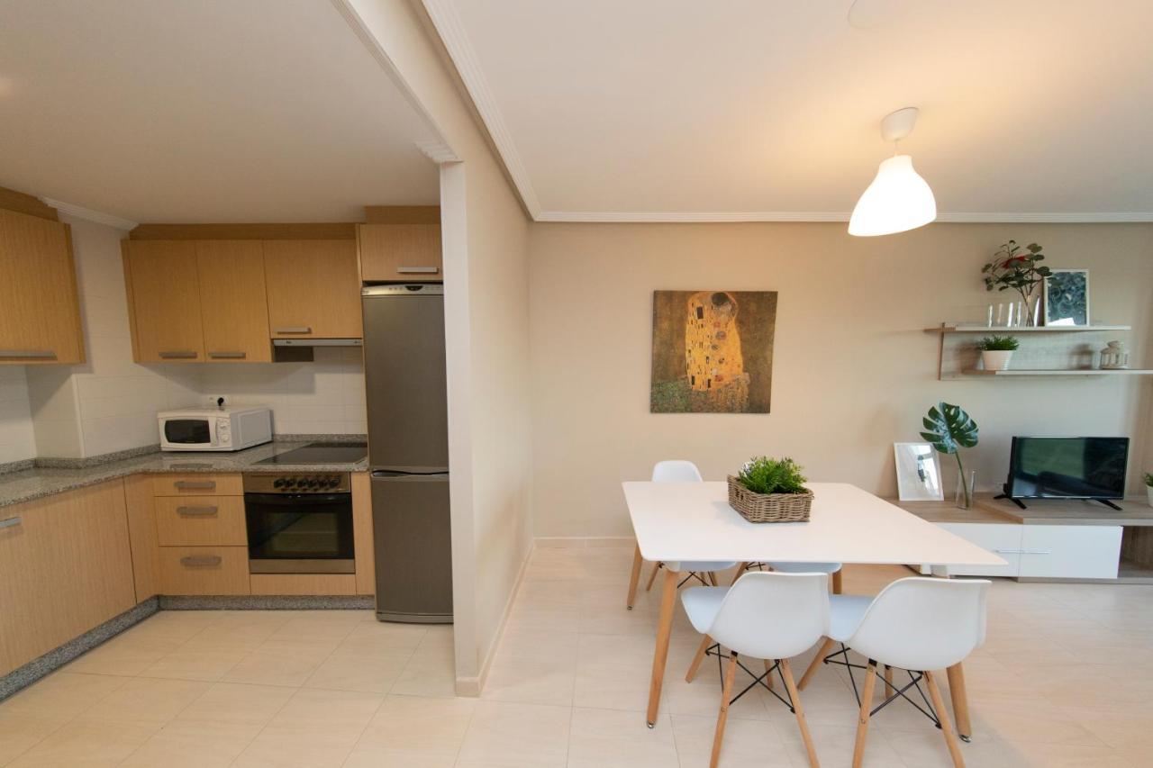Apartagal-Urbanizacion Foz II Exteriör bild
