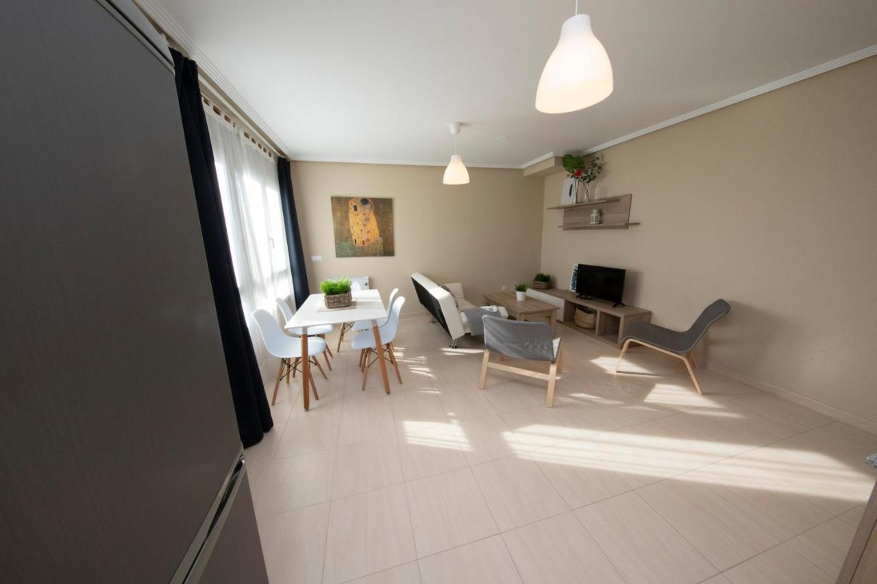 Apartagal-Urbanizacion Foz II Exteriör bild