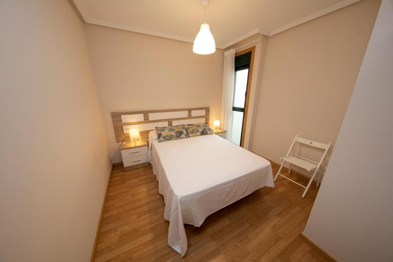 Apartagal-Urbanizacion Foz II Exteriör bild