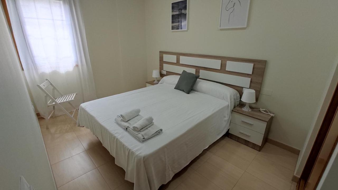 Apartagal-Urbanizacion Foz II Exteriör bild