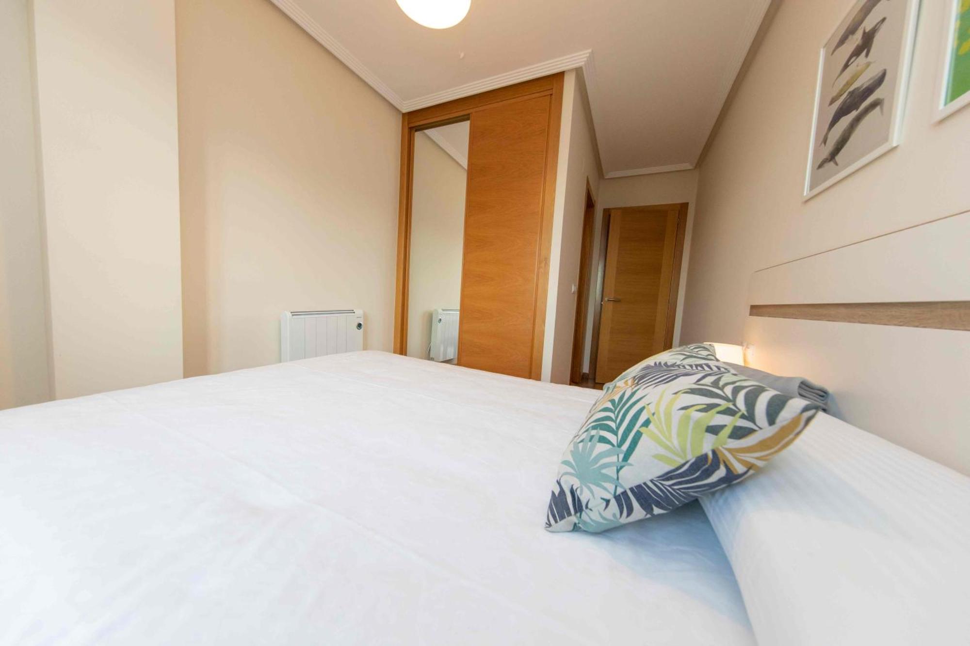 Apartagal-Urbanizacion Foz II Exteriör bild